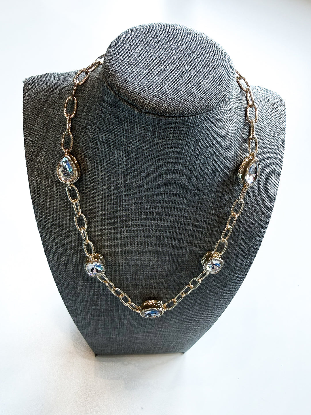 Short Open Link Gold Necklace
