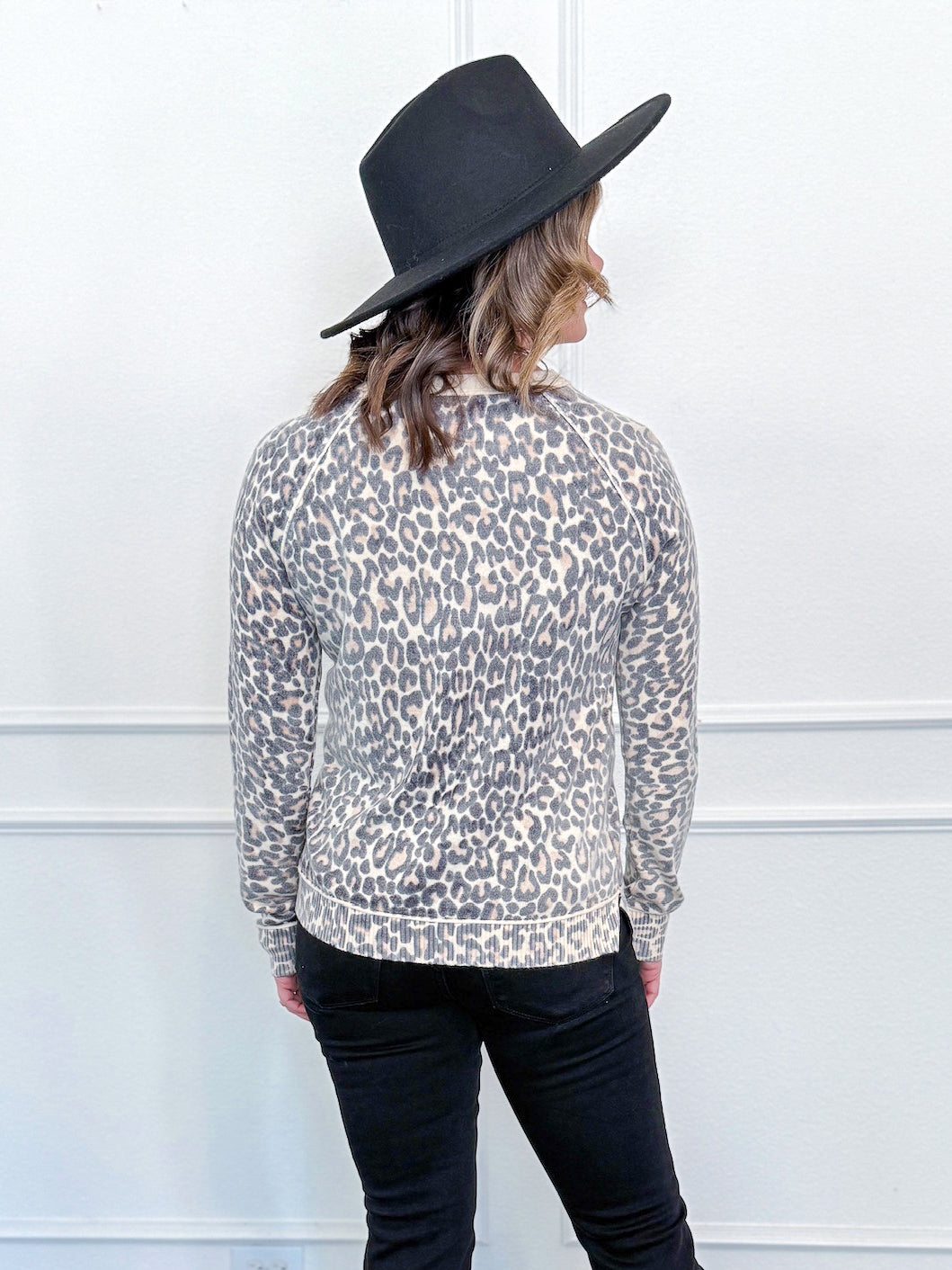 Wild Whisper Pullover