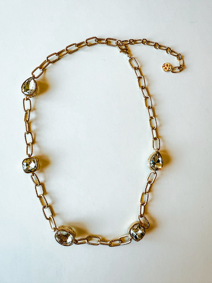 Short Chain with Teardrop Stone Accents