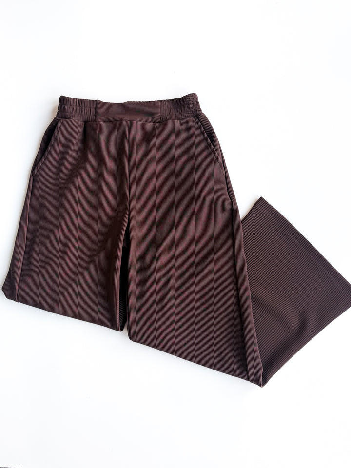 Quiet Essential Ribbed top & Pant Set