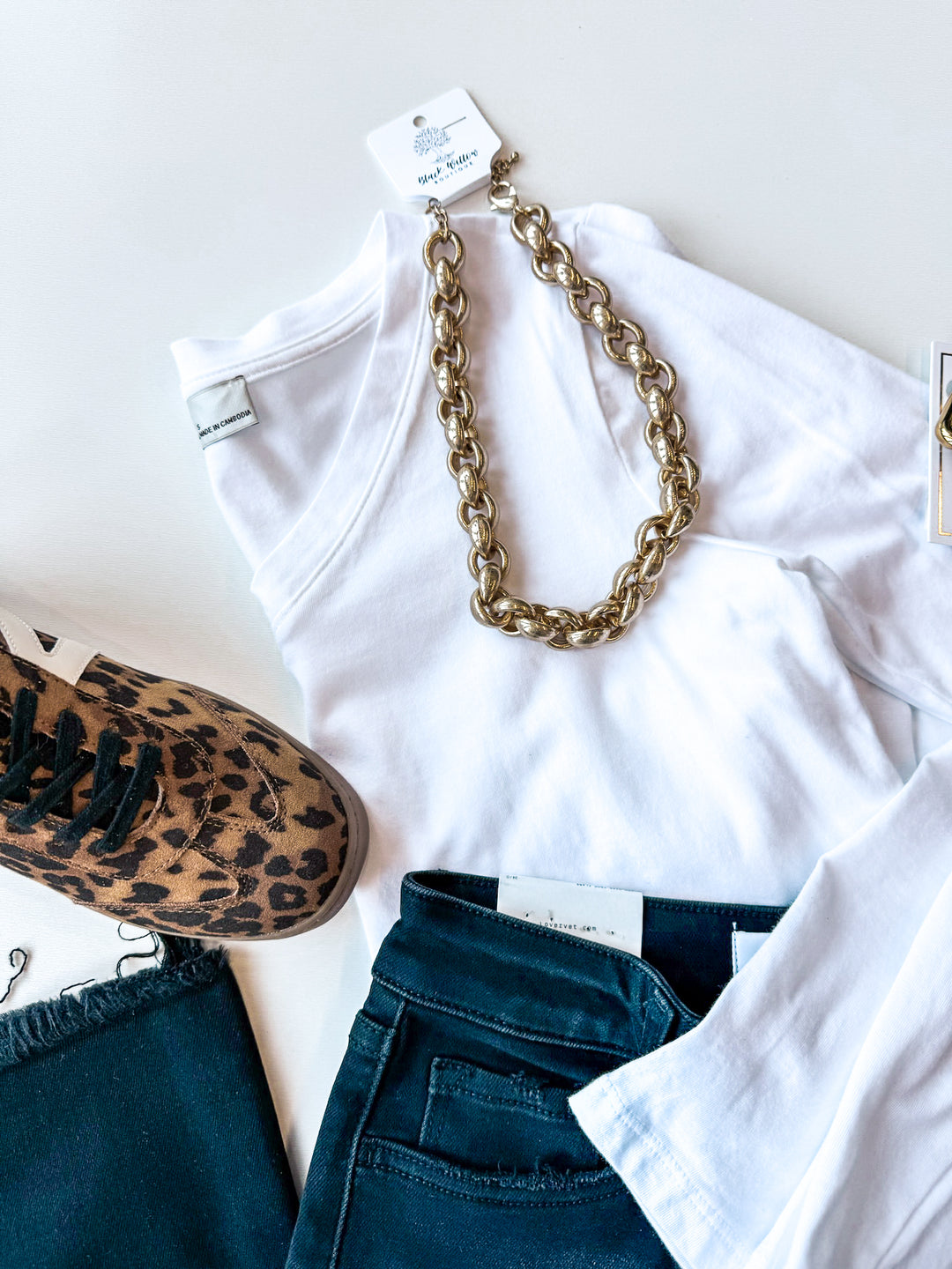 Signature Staple Long Sleeve V Neck Tee