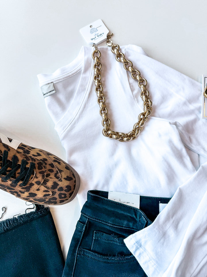 Signature Staple Long Sleeve V Neck Tee