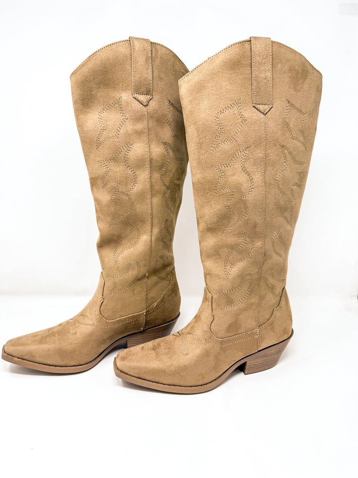 Zahara Stitched Boot