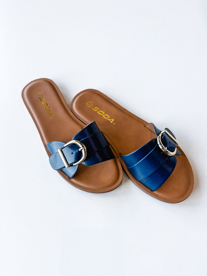 The Harbor Buckle Slide