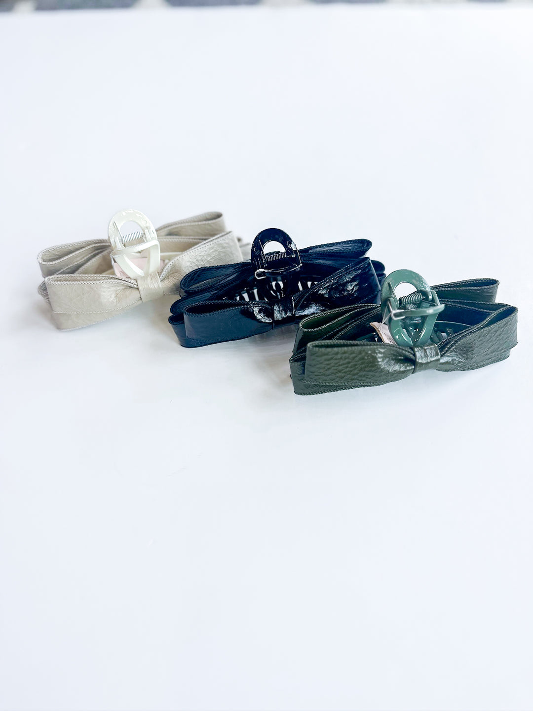 Paige Leather Bow Claw Clip
