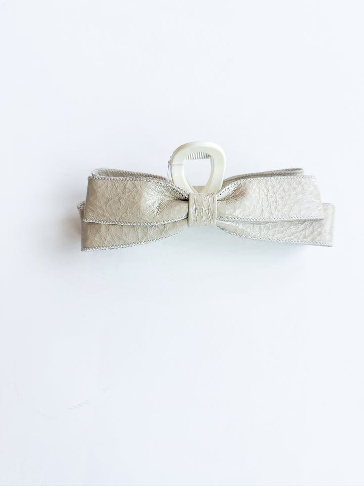 Paige Leather Bow Claw Clip