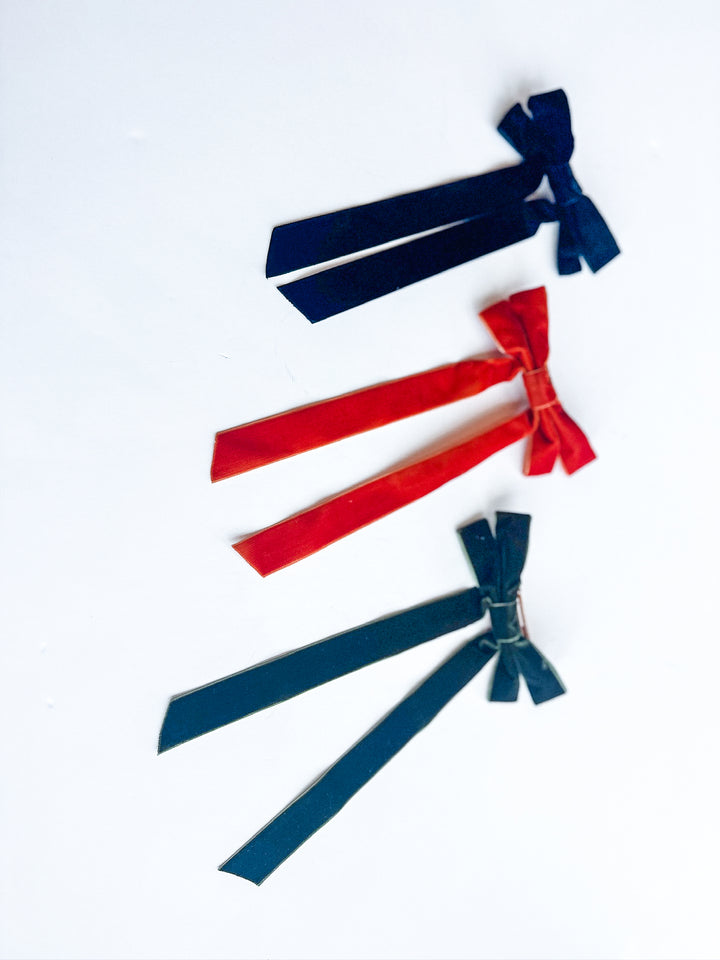 Viola Velvet Dream Bow