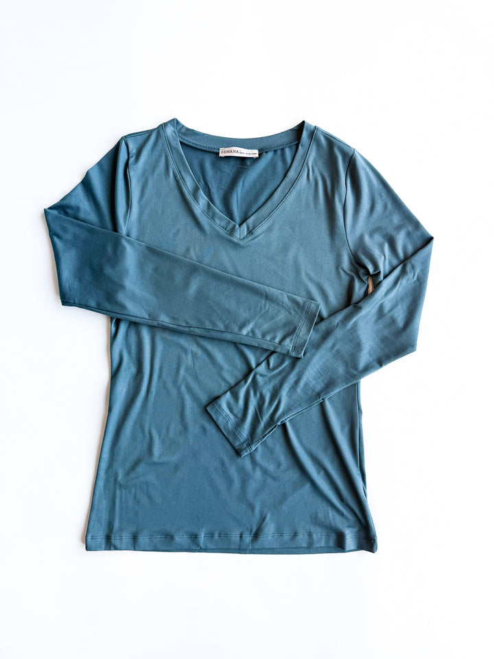 Find Your Favorite Basic V Neck