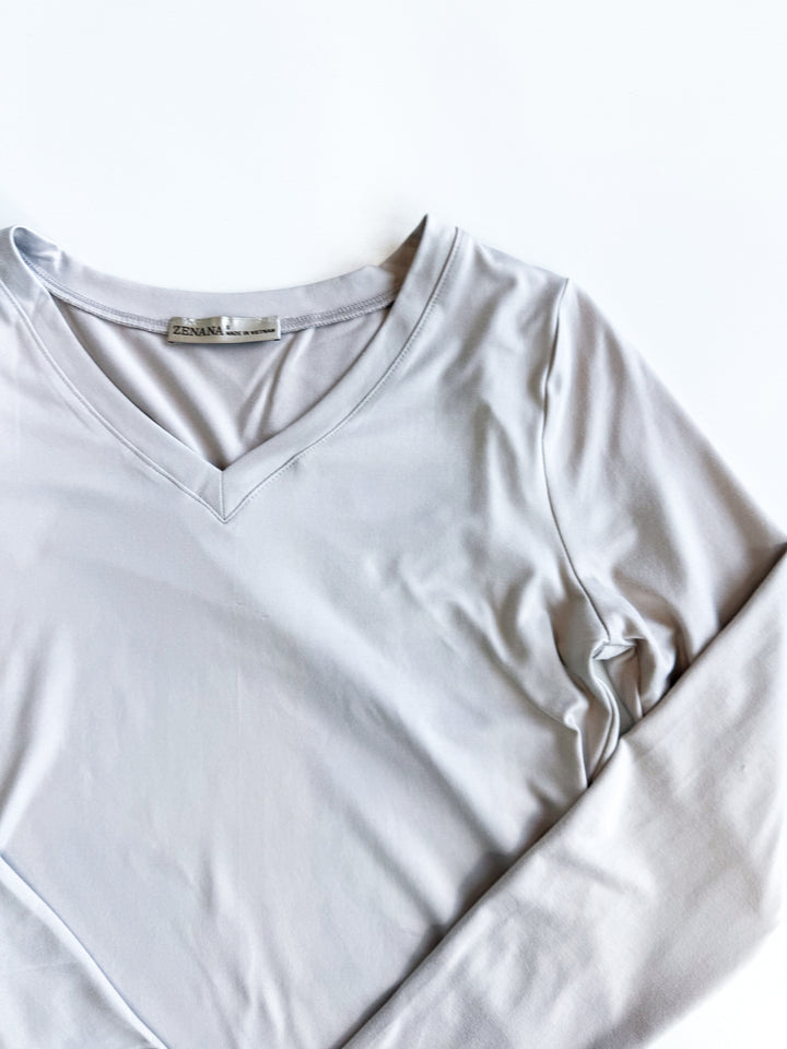 Find Your Favorite Basic V Neck