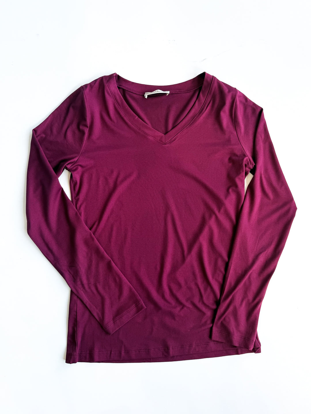 Find Your Favorite Basic V Neck