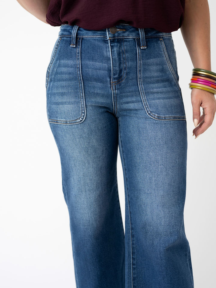 J21 Eleven High Rise Ankle Wide with Front Patch Pocket