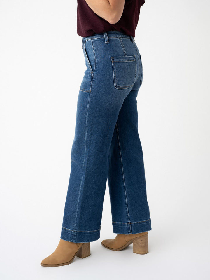 J21 Eleven High Rise Ankle Wide with Front Patch Pocket