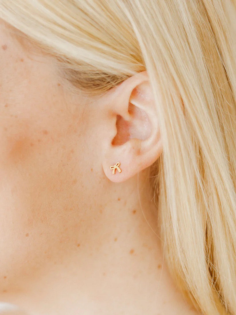 Ruby Bow Screwback Stud Earring