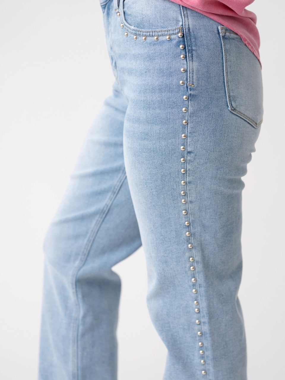 Lovervet High Rise Ankle Slim Wide with Nail Head