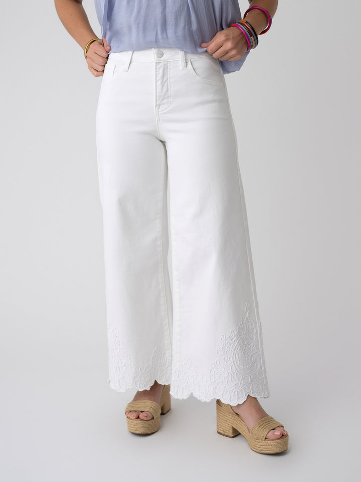Risen TC High Rise Crop Wide Embroidered Detail