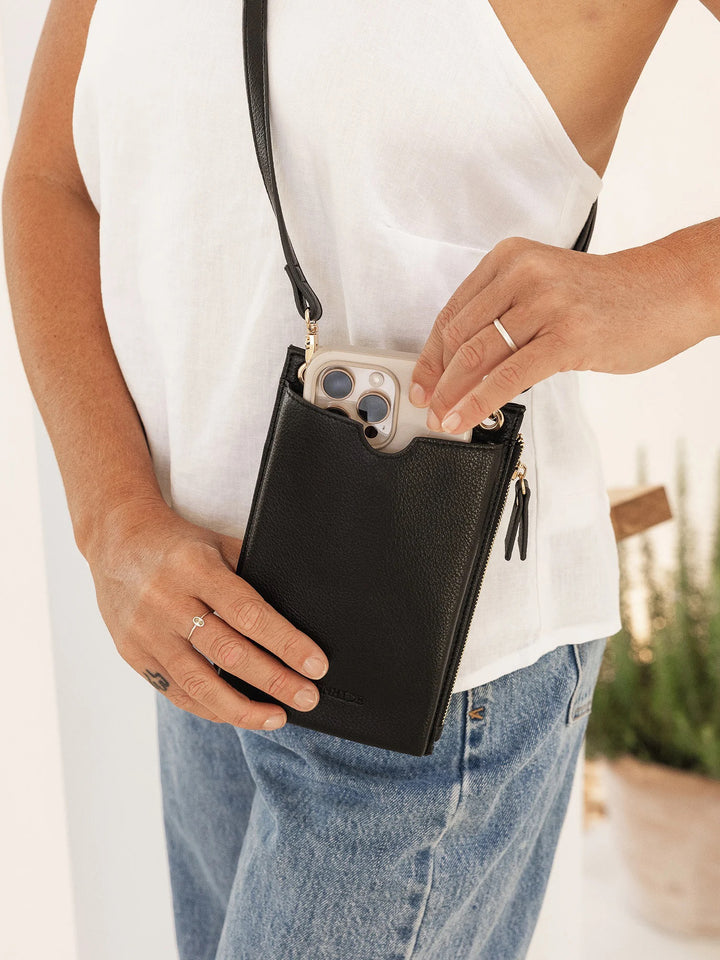 Suki RFID Phone Bag