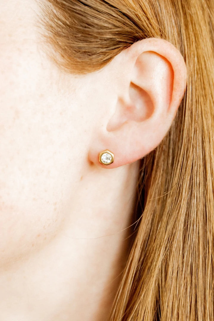 Addison Screwback Stud Earring